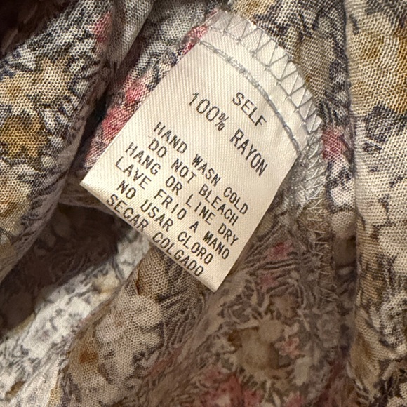 Easel Multicolor Floral Patchwork Blouse - Picture 3 of 6